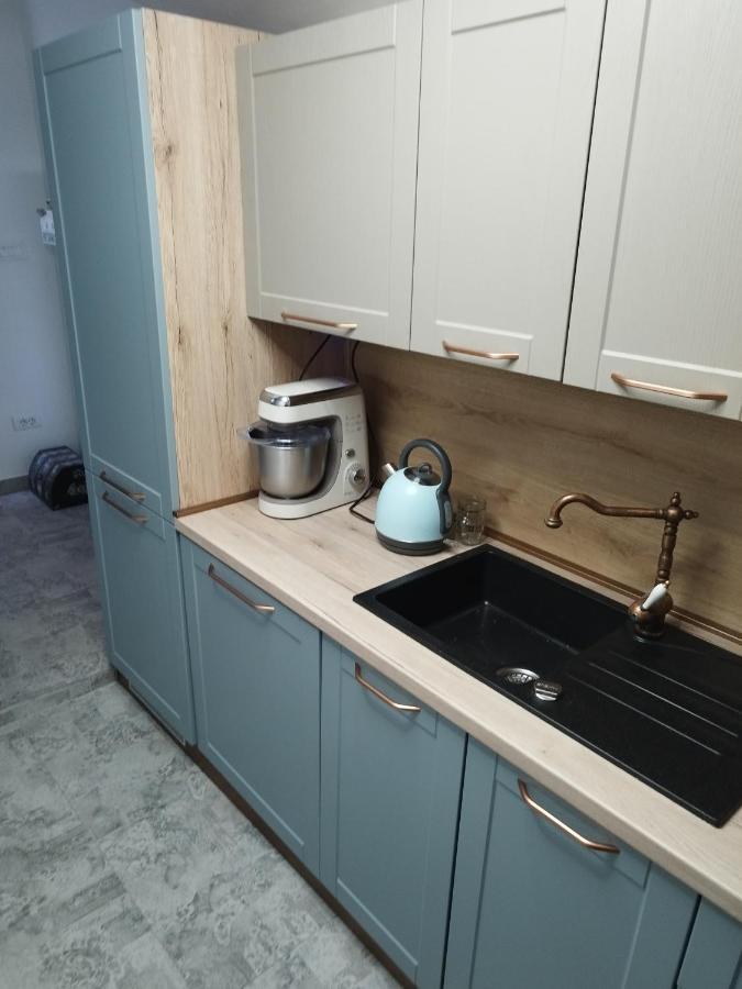 Apartment Antica With Yard & Bbq Сплит Екстериор снимка